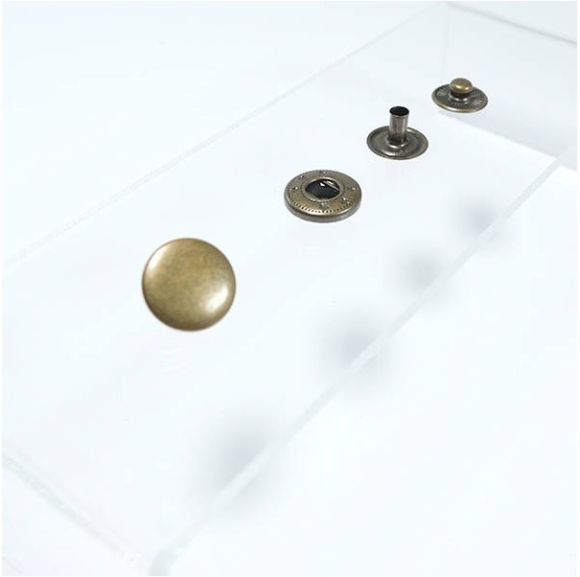15 mm çıtçıt (54 çıtçıt) / Aparatsız Malzeme Paketi