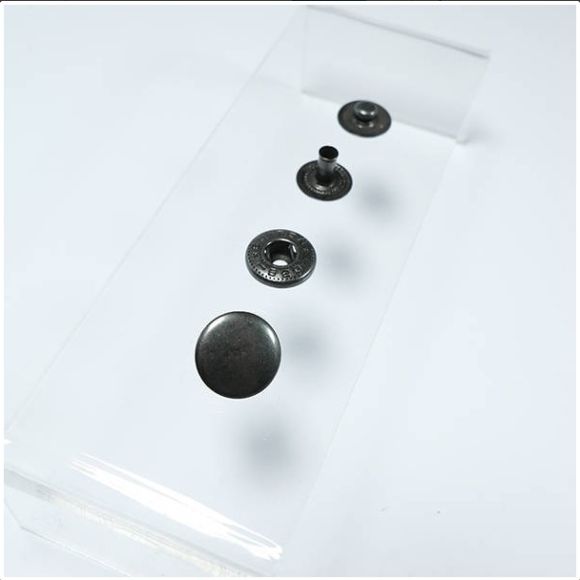 15 mm çıtçıt (54 çıtçıt) / Aparatsız Malzeme Paketi