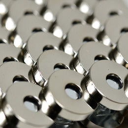 Magnetic snap for bags - Thumbnail