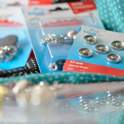 Sew-on snap fastener - 17 mm